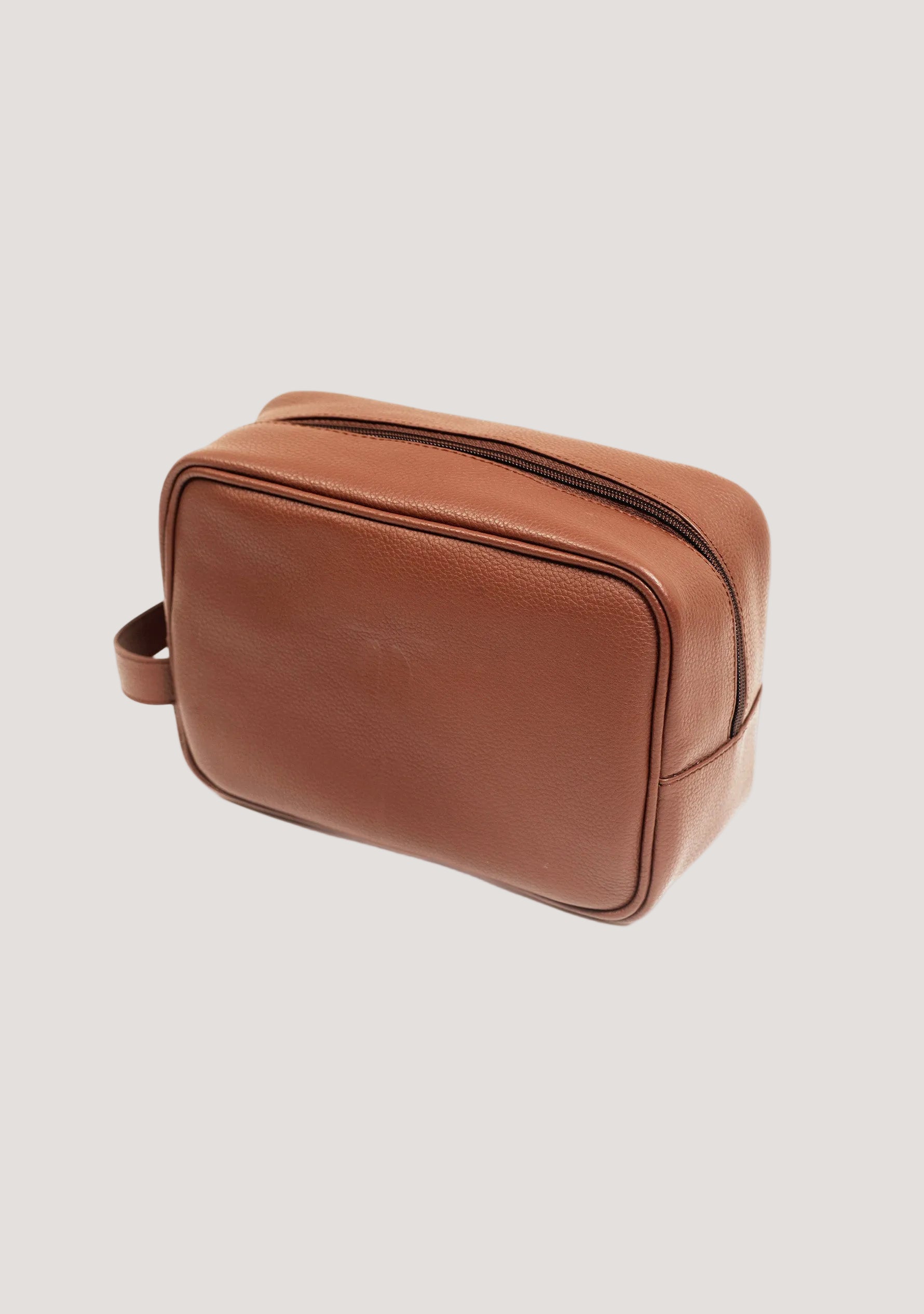 Voyager Toiletry Bag Madora